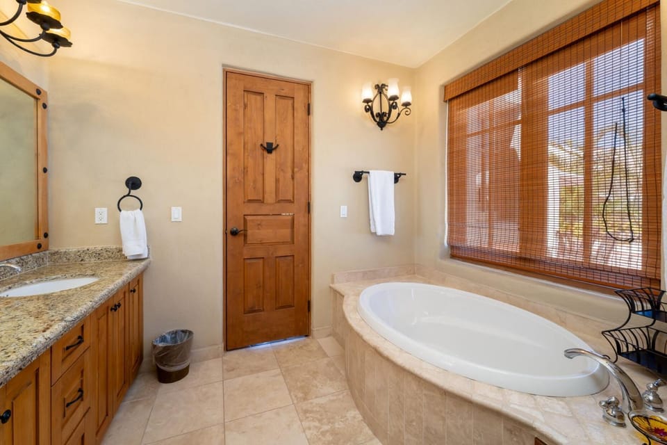 Bathroom, Bath