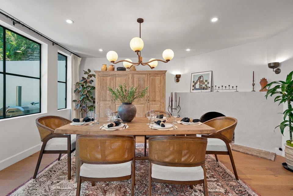 Laurel Canyon 5BR Hollywood Hills by C&C House in Beverly Hills