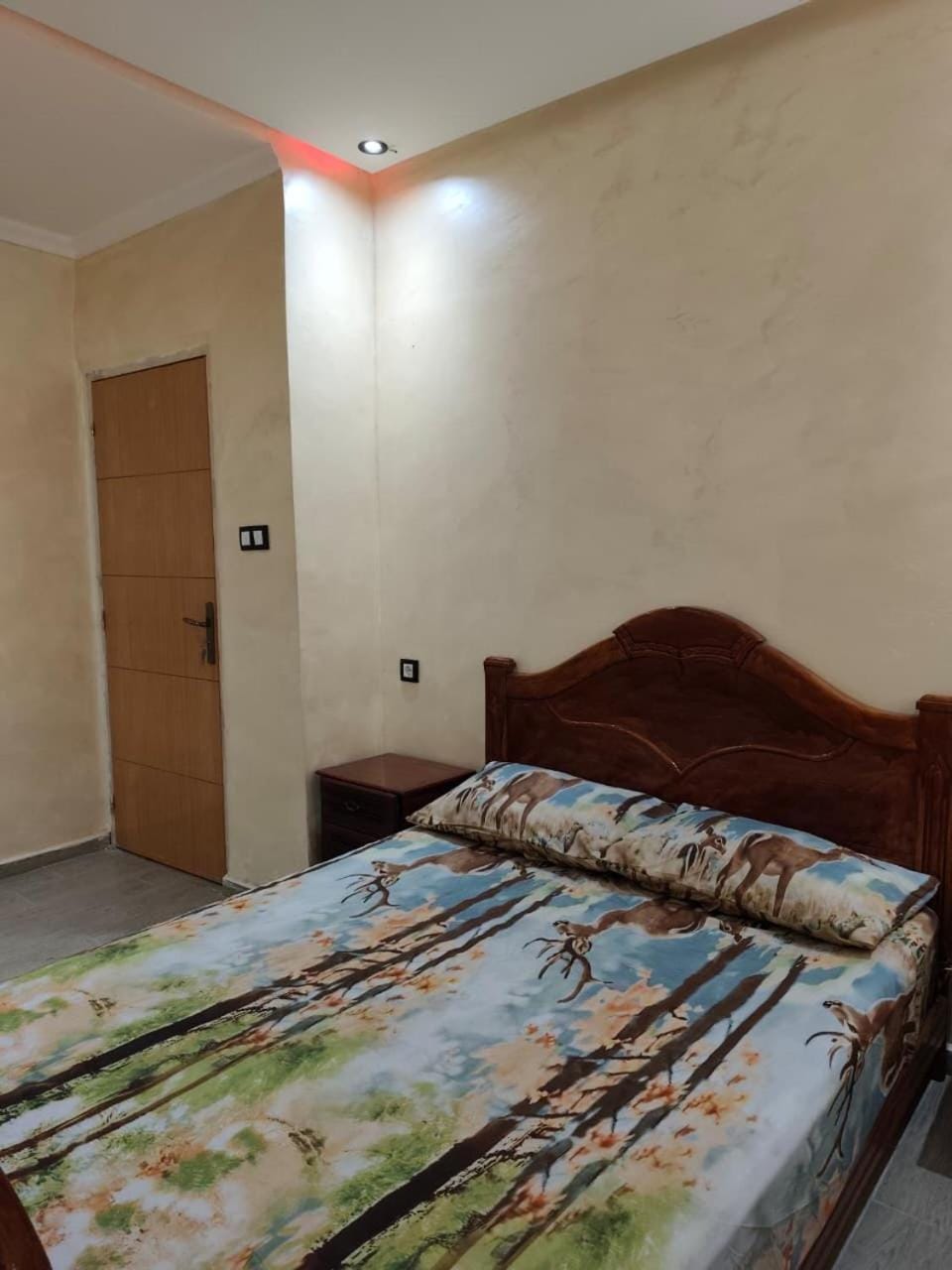 NEAR Everything in m'diq, beach, souk, transport Apartment in Tangier-Tétouan-Al Hoceima