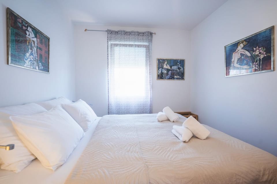 Leopard Suite - XXL Apartment - Seafront w Parking Apartment in Šibenik-Knin County, Croatia