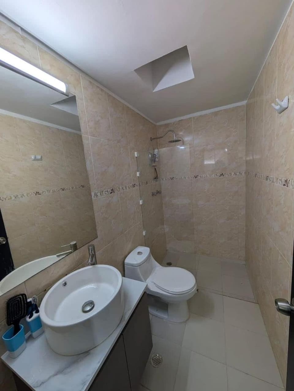 Townhouse Familiar en Playuela, Piscina Privada House in Venezuela