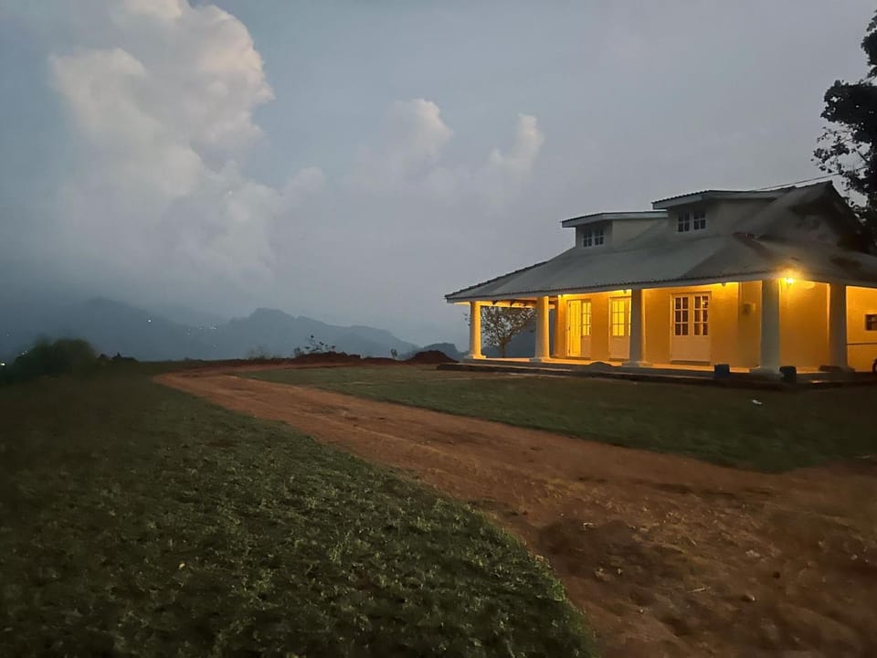 SAMSARA Retreat Hanthana Nature lodge in Central Province
