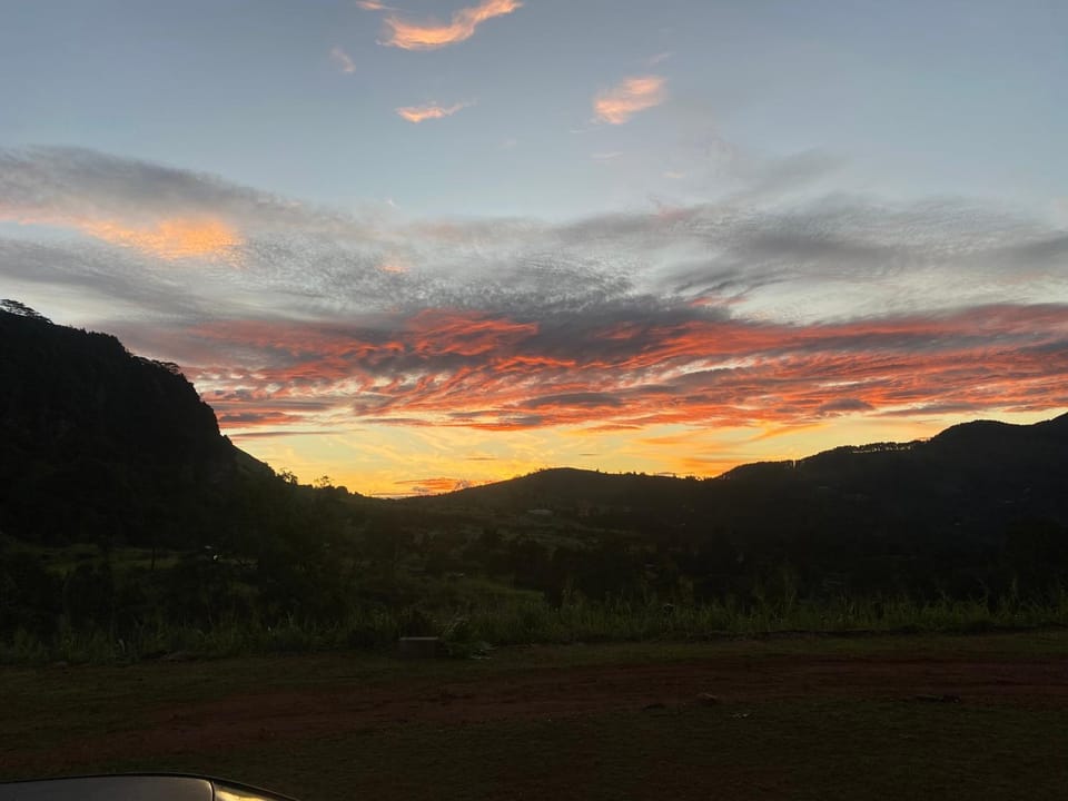 SAMSARA Retreat Hanthana Nature lodge in Central Province