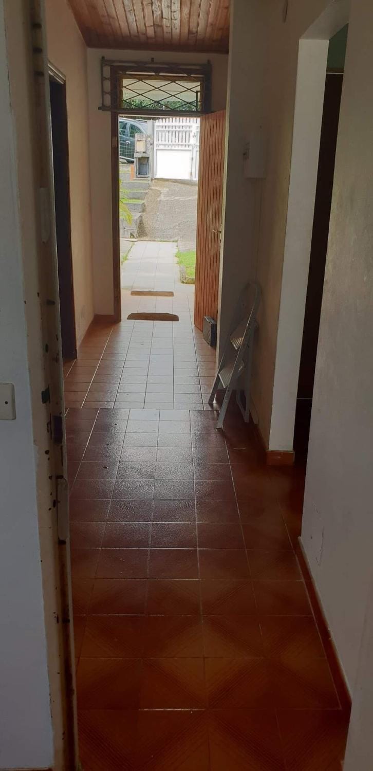 Property building, Internal: Not applicable to any particular room