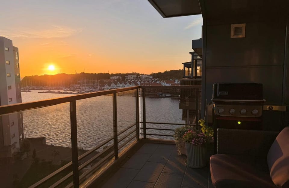 Balcony/Terrace, Sea view, Sunset