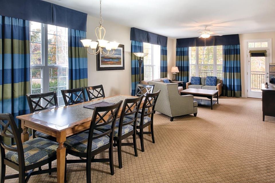 Wyndham Lake Marion Four 4BR Apartments House in Lake Marion
