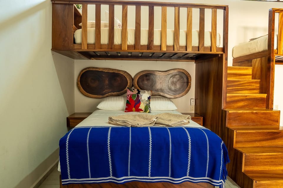Bed, bunk bed