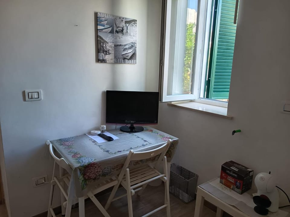 Stanza Nonna Stella Bed and Breakfast in Campania