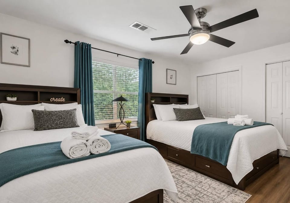Day Dreams begin at Bryant Denny Stadium 6 ppl House in Northport