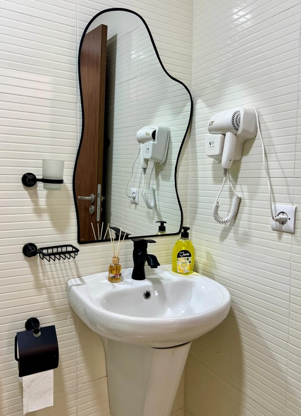 Studio 10 min from beach & 2 min from airport Apartment in Tangier
