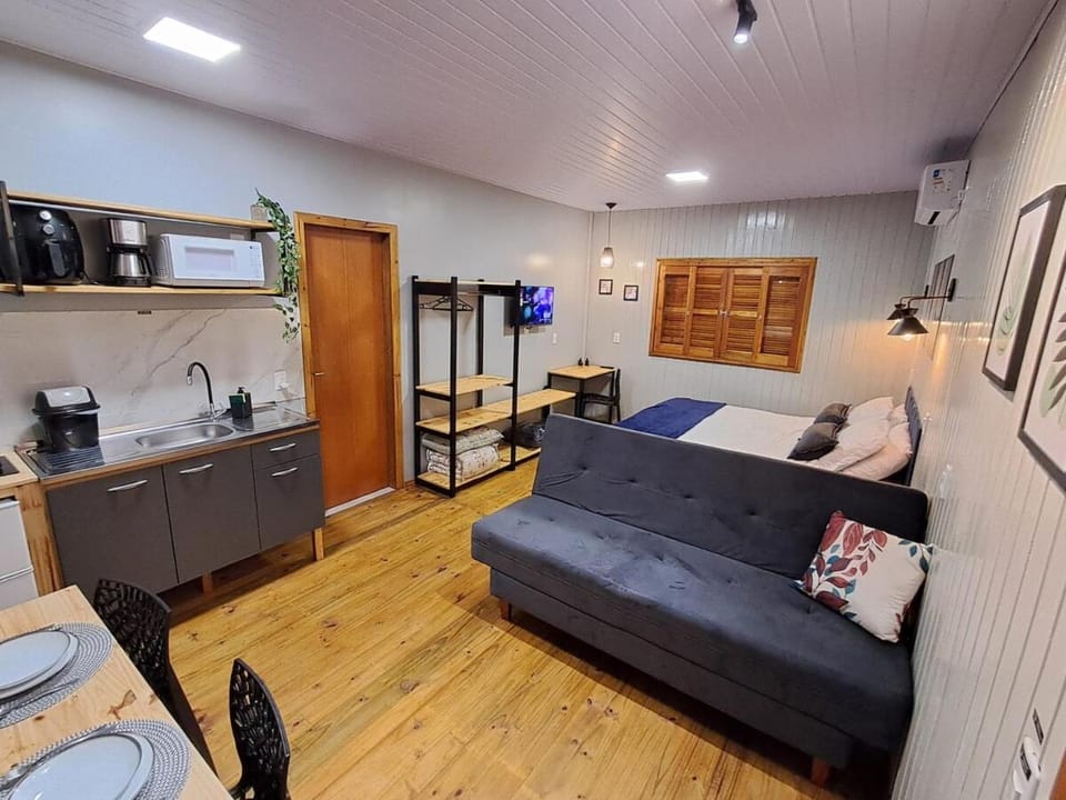 Kitchen or kitchenette, Living room, Seating area