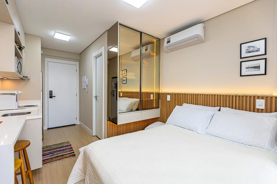 Bed, Kitchen or kitchenette, Photo of the whole room, Bedroom, wardrobe, air conditioner