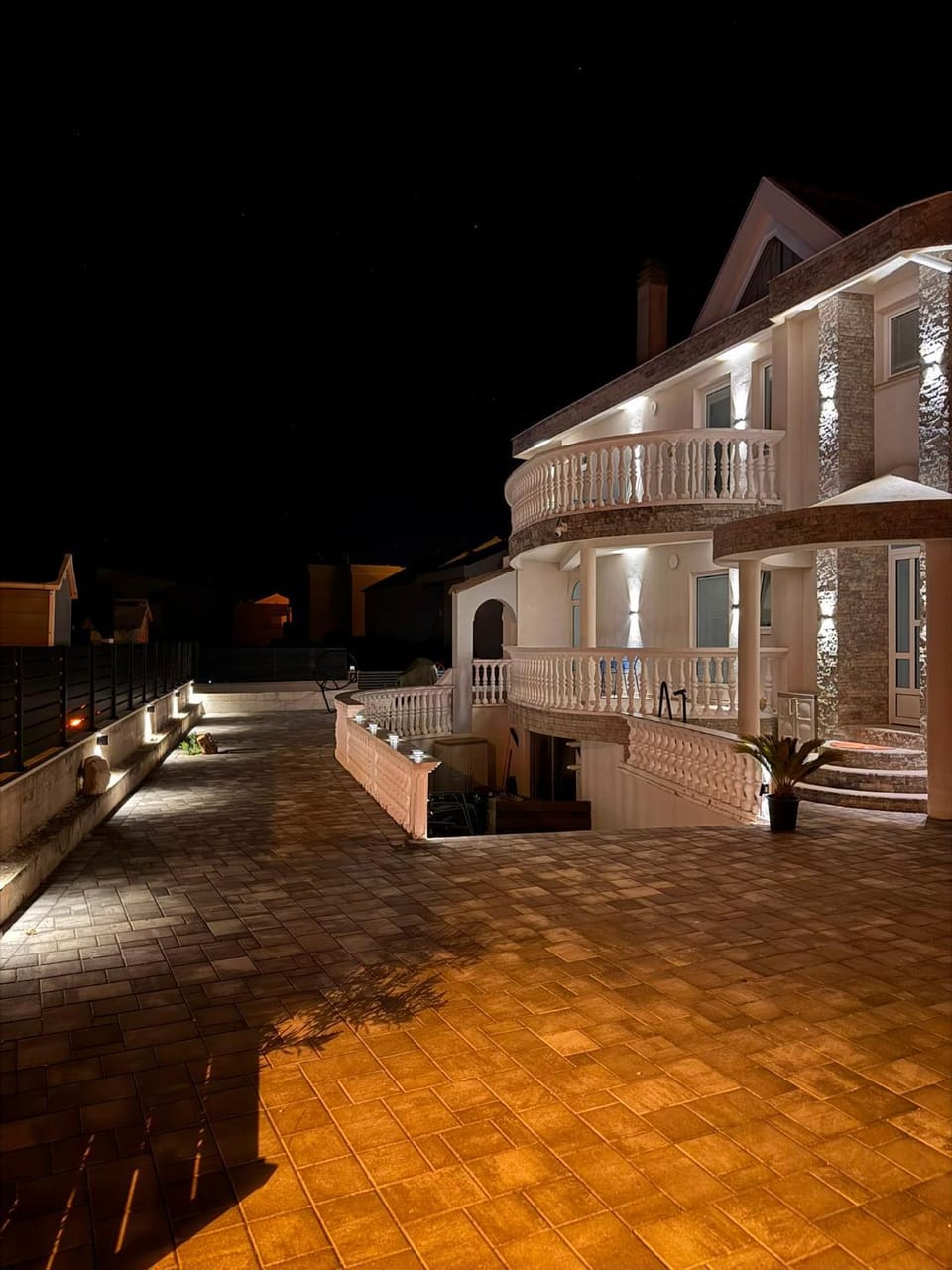 Property building, Night