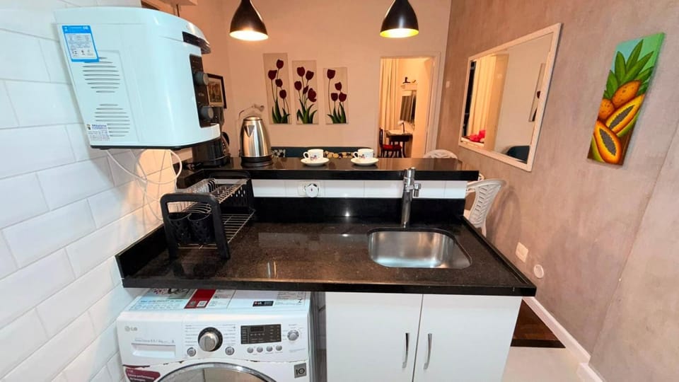 Copacabana apartamento quadra da praia lindo e aconchegante Apartment in Rio de Janeiro