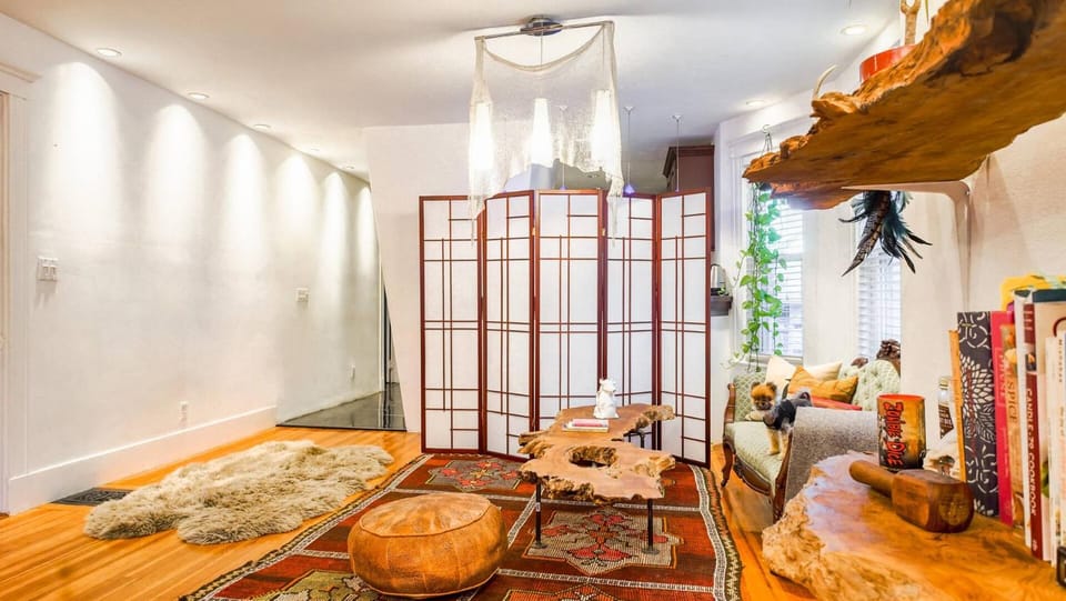 Lovely Boston Condo - Somerville Apartment in Somerville