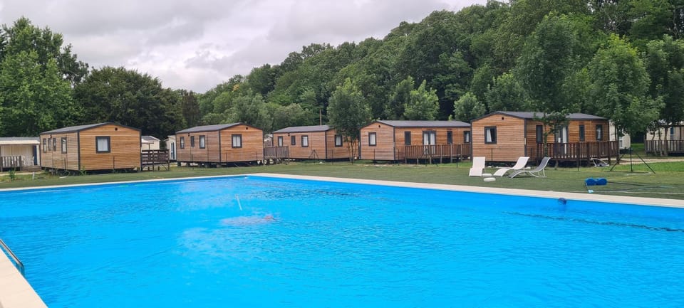 Camping Le Pré Cathare Country House in Occitanie