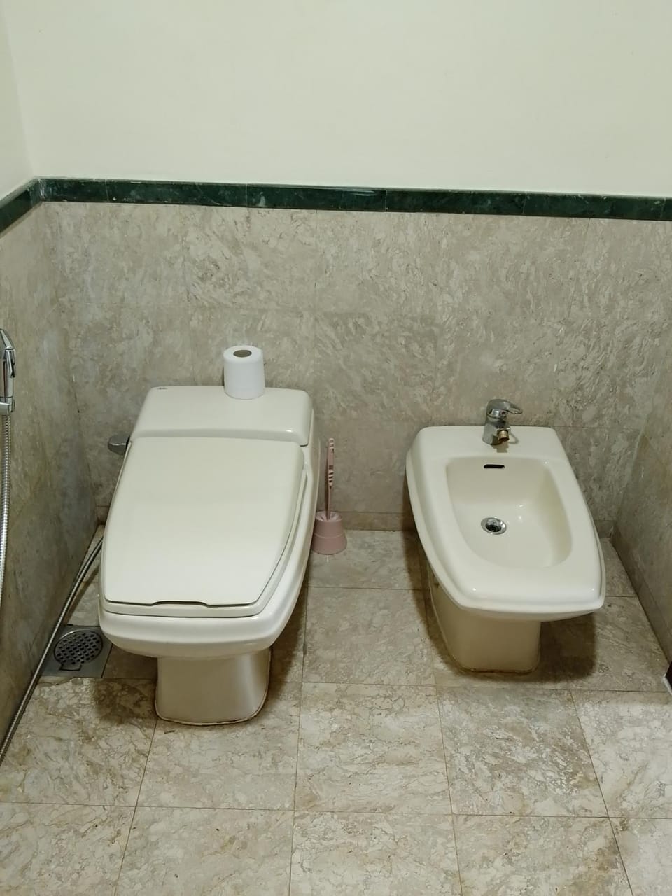 Toilet, Bathroom