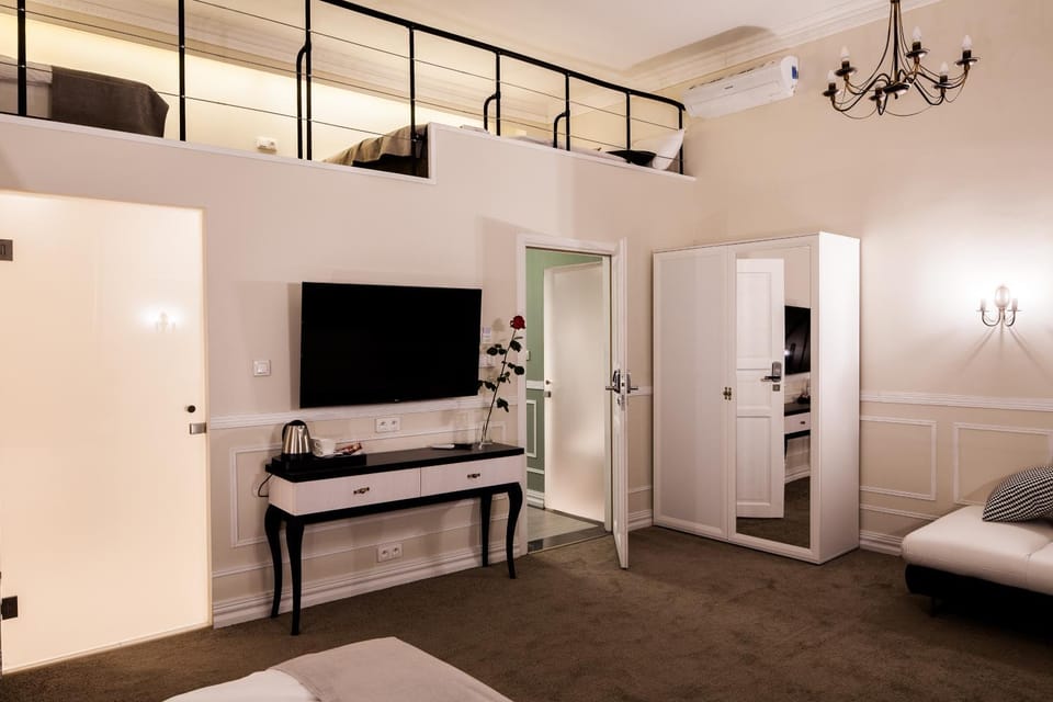 TV and multimedia, Living room, Photo of the whole room