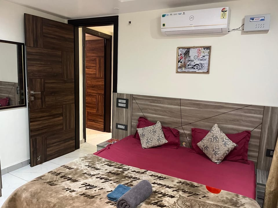 2BHK Apartment with Terrace-Cozy Stays Tapovan Rishikesh Apartment in Rishikesh
