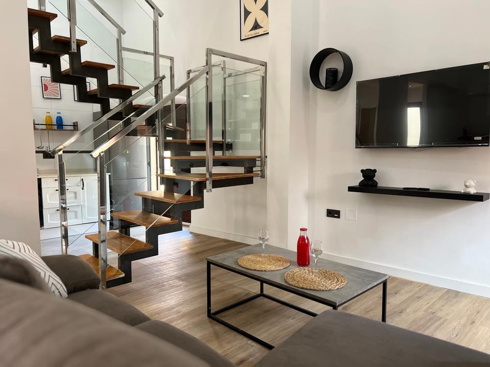 TV and multimedia, Living room, Seating area