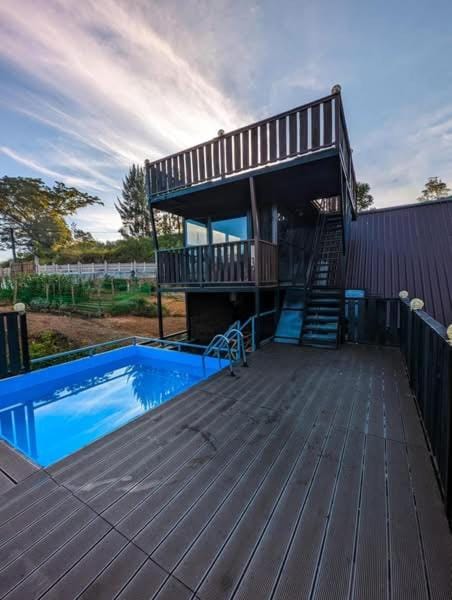 Doctor G House Villa in Central Province