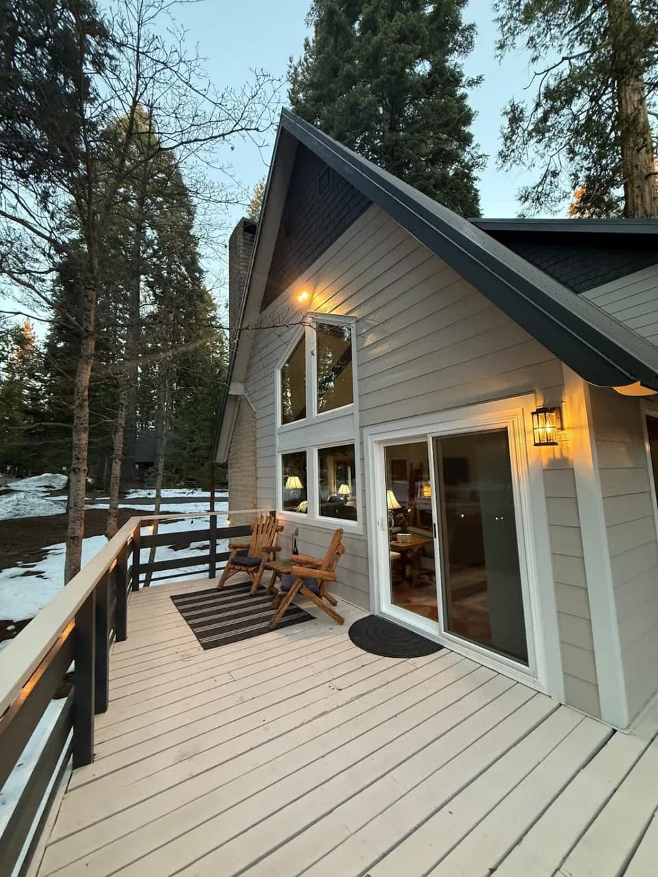 Peaceful Shaver Lake Mountain Retreat with Deck & Forest Views House in Shaver Lake