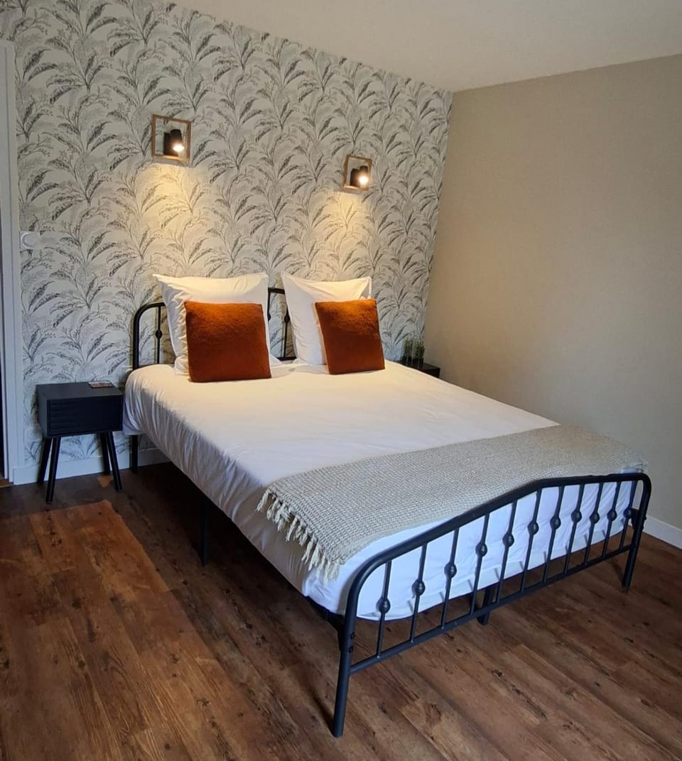 B&B Le Chardon Bed and Breakfast in Nouvelle-Aquitaine