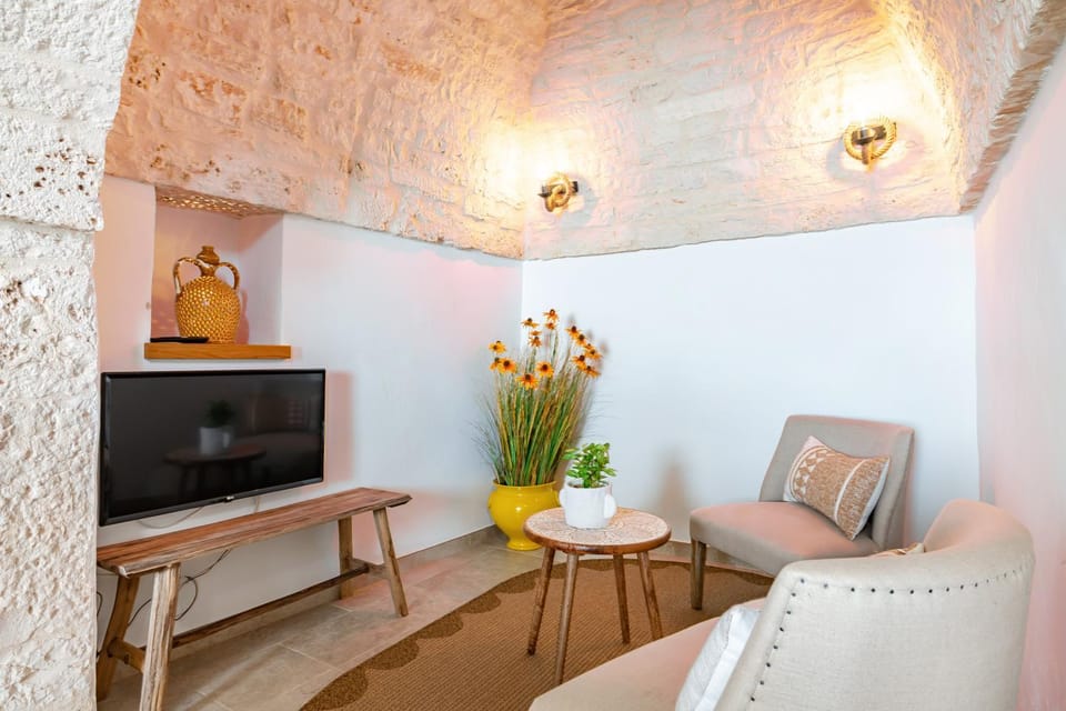 TV and multimedia, Seating area