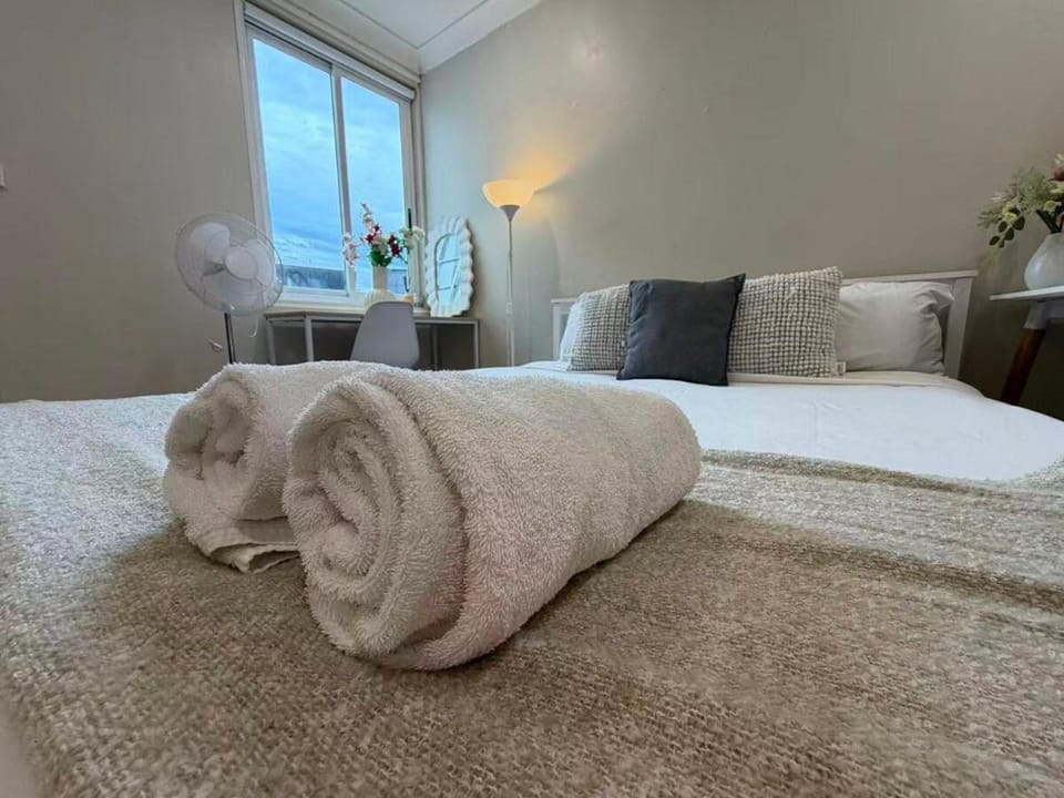 Stylish 1BR Near Harbour and CBD Apartment in Sydney