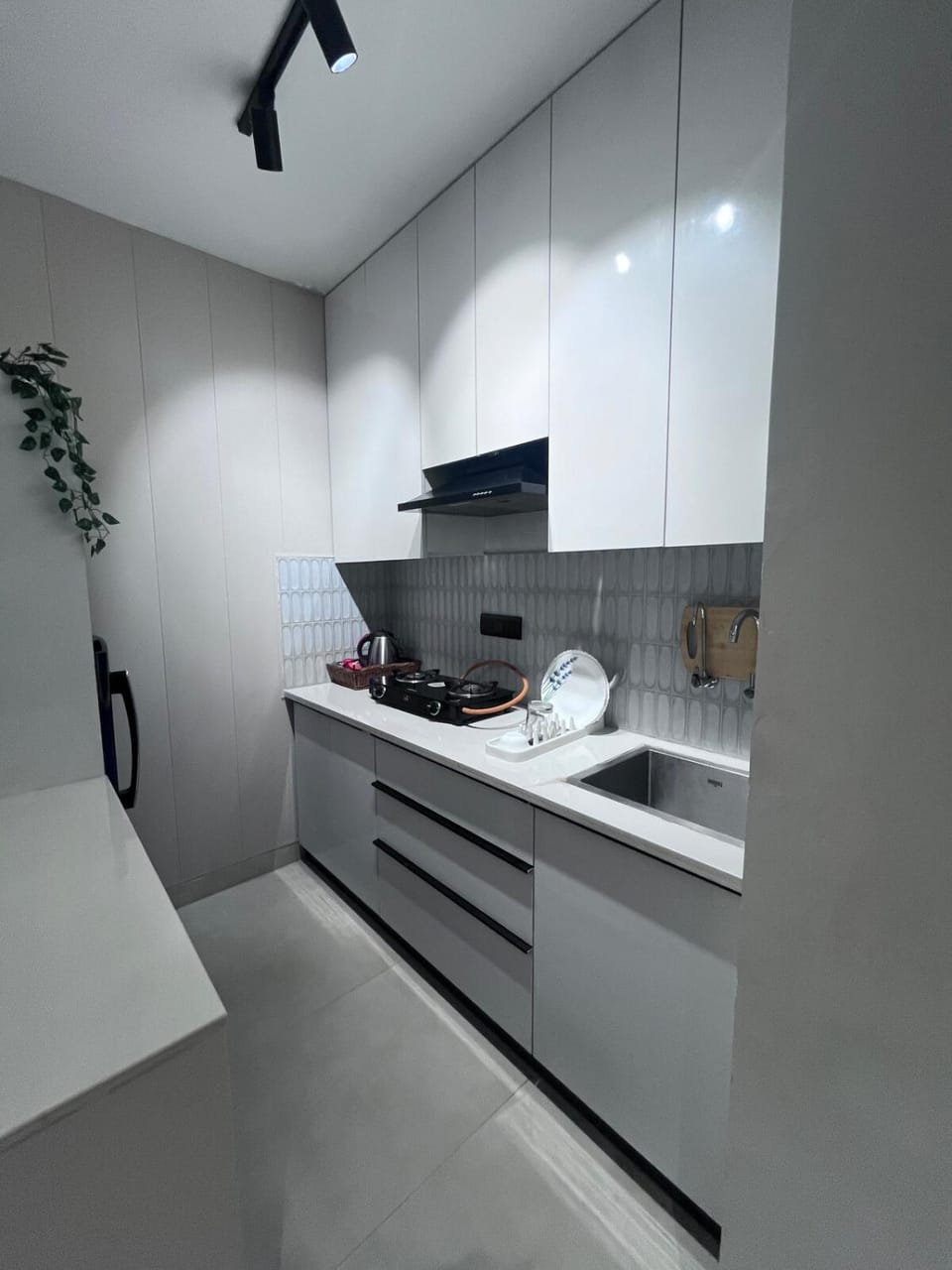 Ivory stays Cozy Urban Escape Premium studio near rapid metro 55-56 Apartment in Gurugram