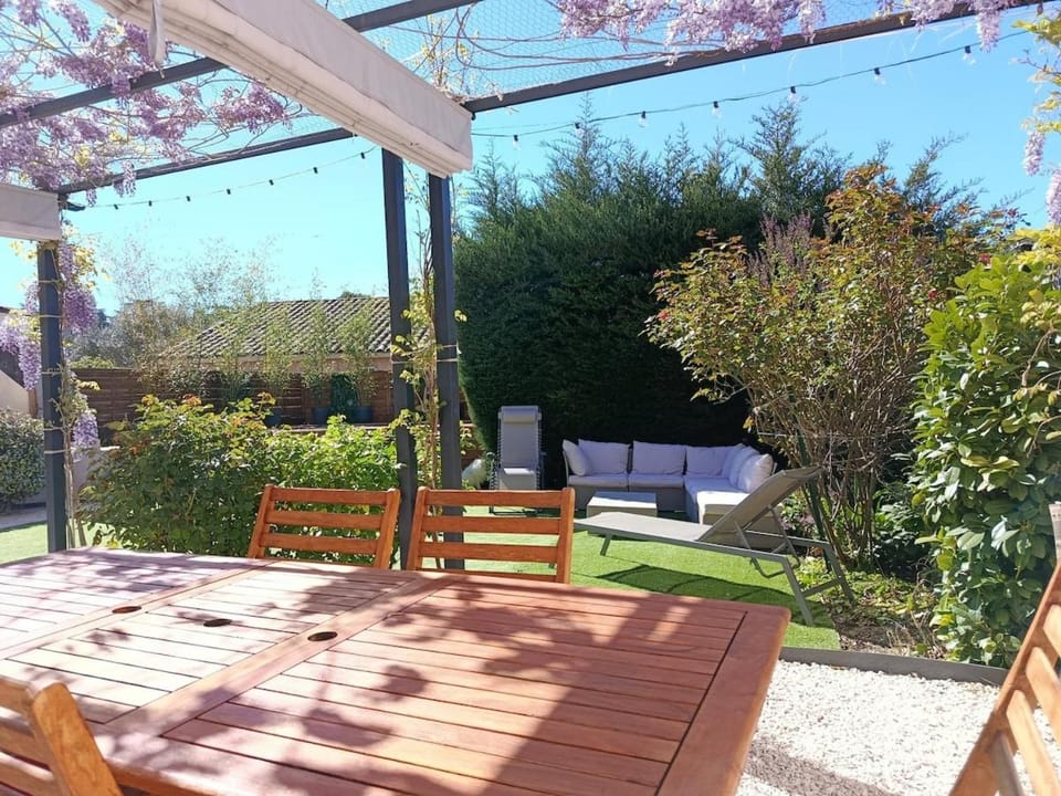 L'échappée Provençale - Climatisation et Piscine House in Saint-Maximin-la-Sainte-Baume