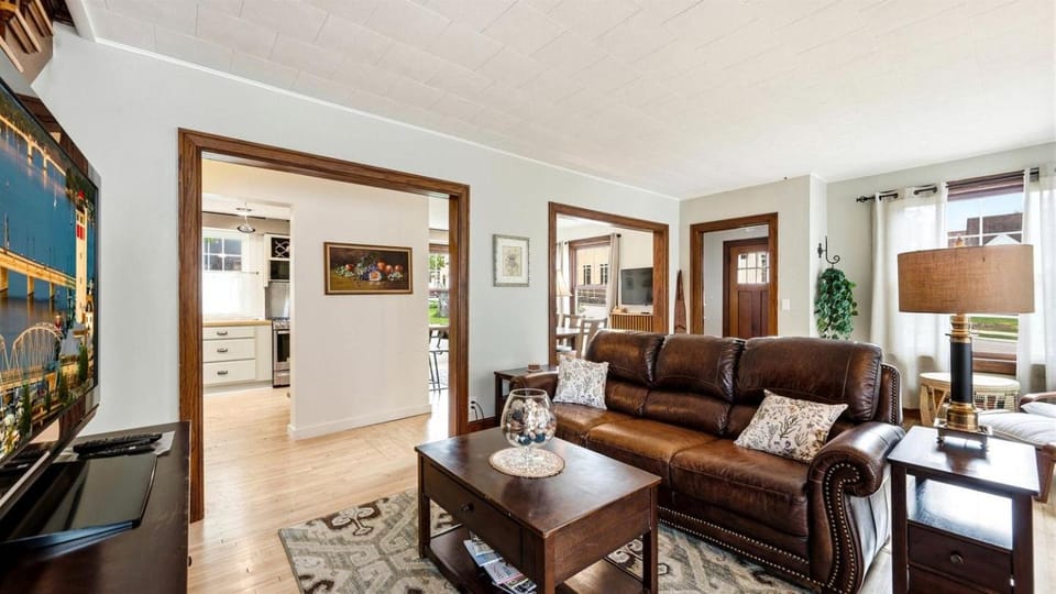 Spacious Door County Retreat with Fire Pit & Yard Near Downtown Sturgeon Bay, WI House in Sturgeon Bay