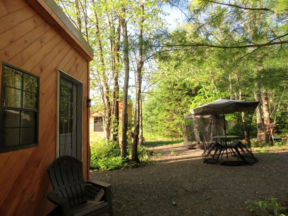 Cozy Off-Grid Cabins Near Kayaking & SpookyWoods Trail in Lincoln, Maine Cabin in Lincoln