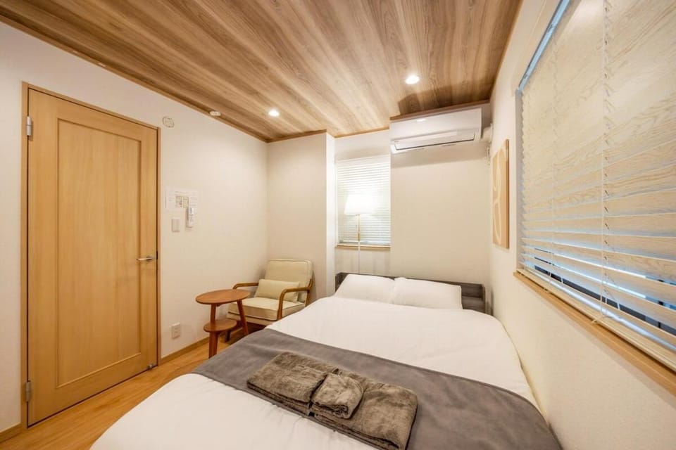 Newly Opened, View of Skytree from the bedroom, 5 mins by train to Skytree Station, 7 mins to the nearest station Apartment in Japan