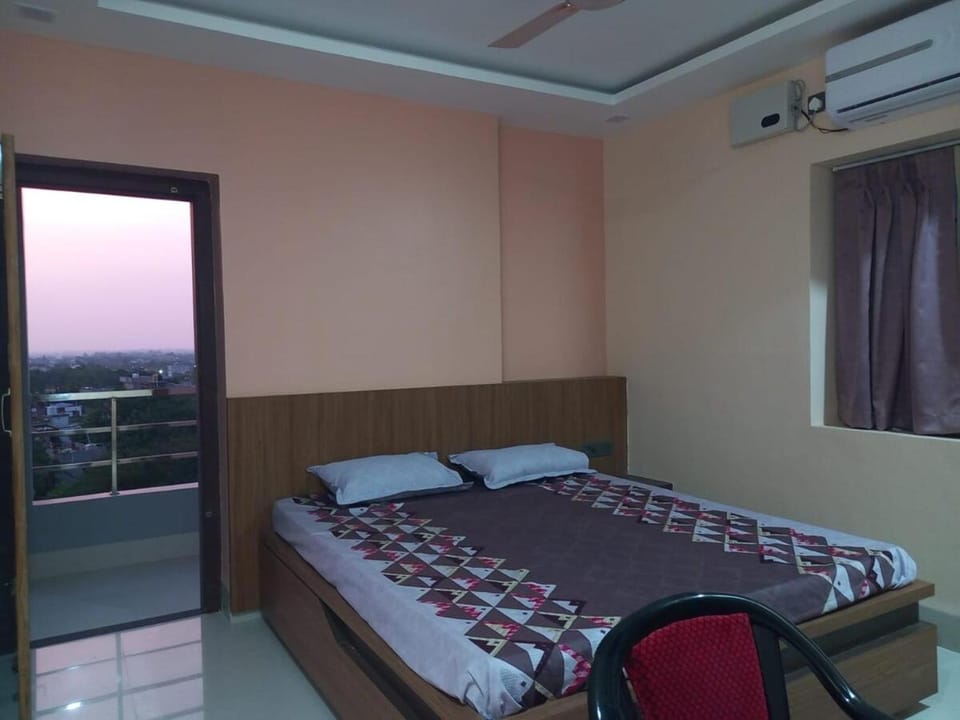 Sun Moon Residency 5-B Apartment in India