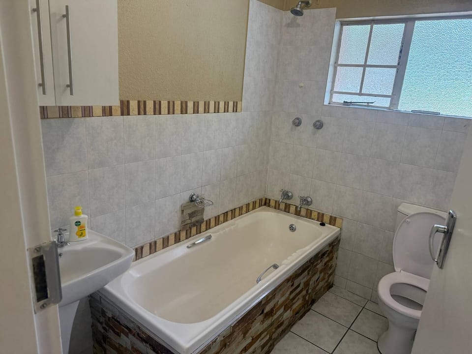 Toilet, Bathroom, Bath
