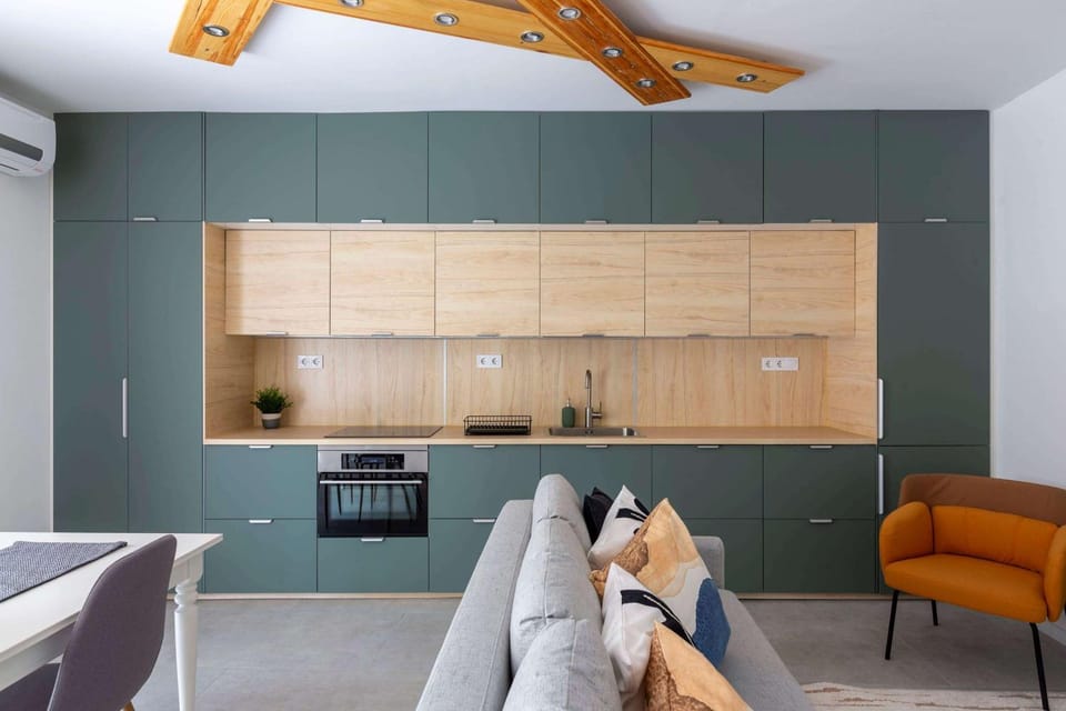 Kitchen or kitchenette, Living room, stove