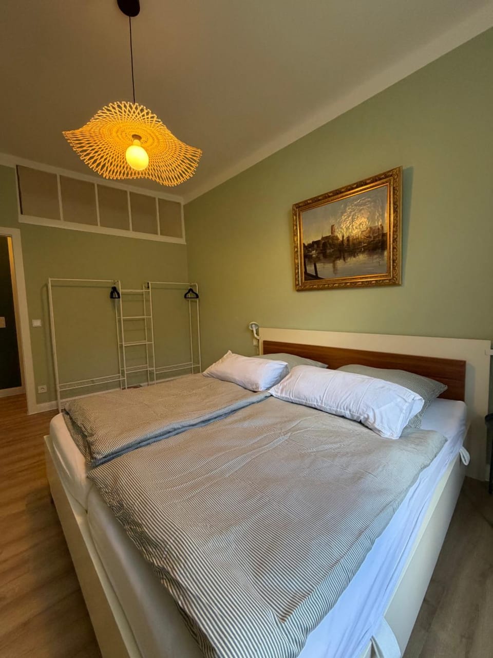 Bed, Bedroom, wardrobe