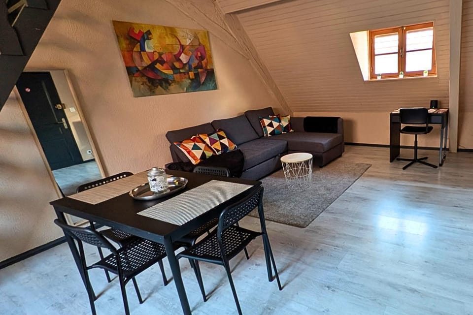 Living room, Dining area