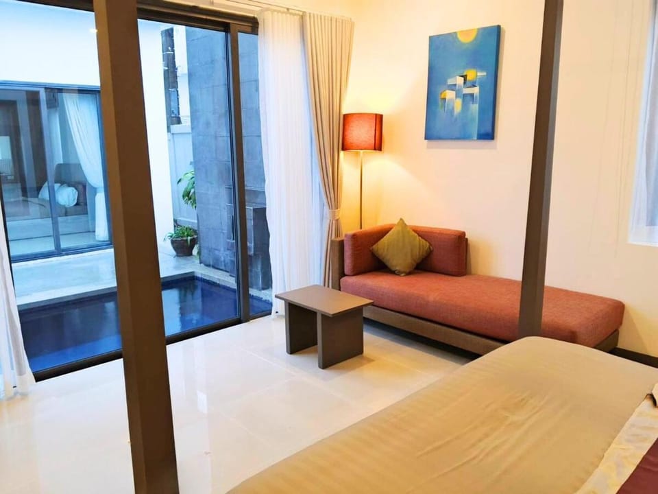 SOLAYA, 2BR Private Pool Villa, Bangtao, Layan & Laguna Villa in Choeng Thale