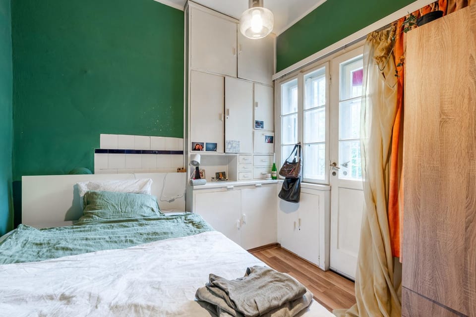 Bed, Bedroom, wardrobe