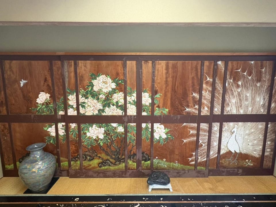 パークホテル楽々園 Hotel in Japan