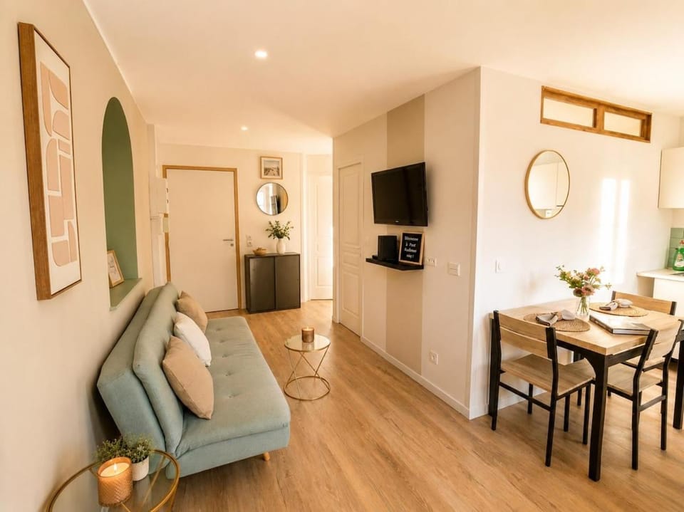 Appartement cosy centre-ville 20mn d'Honfleur Apartment in Normandy