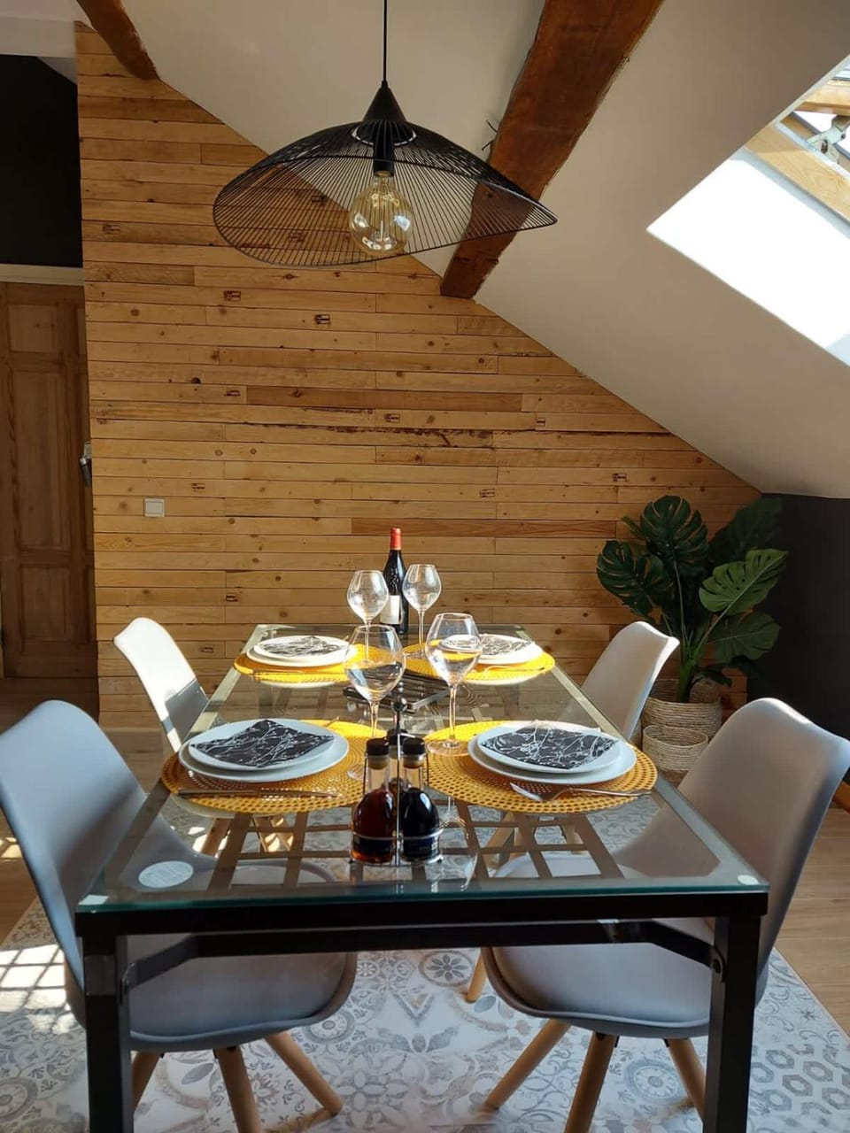 140m2 de Bonheur a la campagne Apartment in Wallonia, Belgium