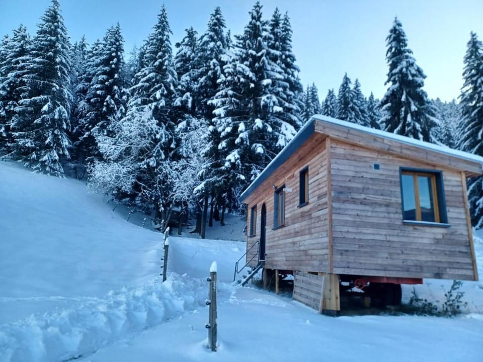 Tiny House à la ferme sur le Vercors House in Provence