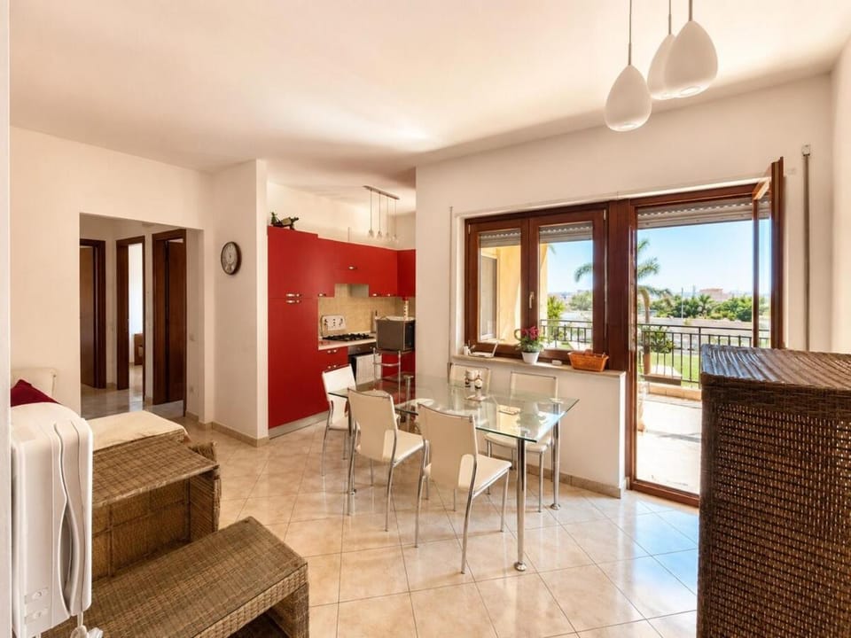 Apartment in a residence complex with a swimming pool in Pizzo Apartment in Pizzo