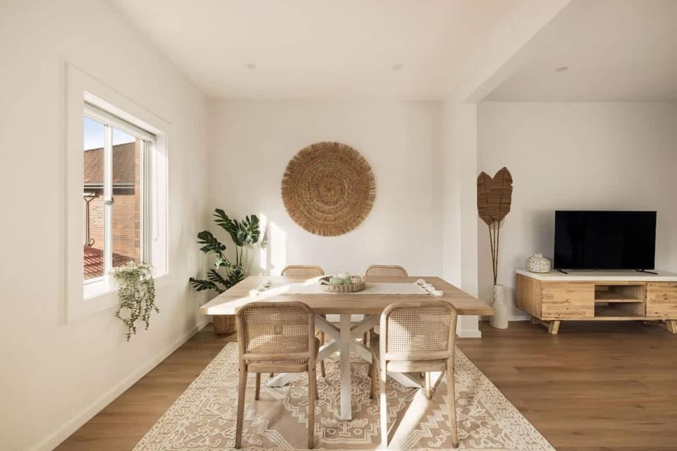 The Drift - Beach Walks & Breakfast & Brunch Apartment in Sydney