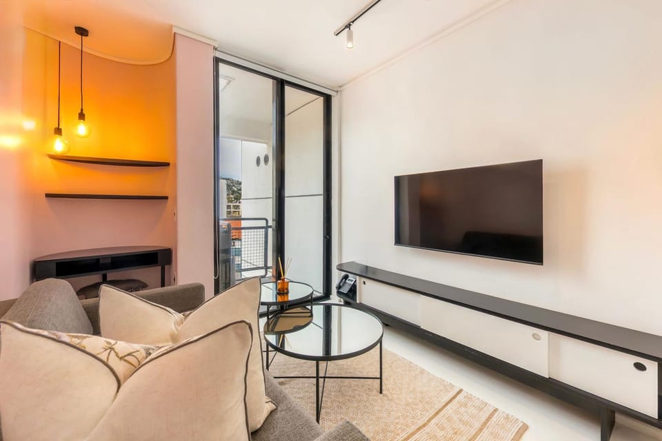 Flamingo -Seapoint Apartment in Sea Point