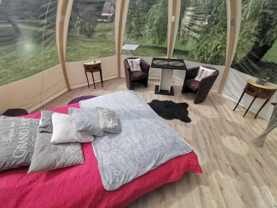 Property building, Living room