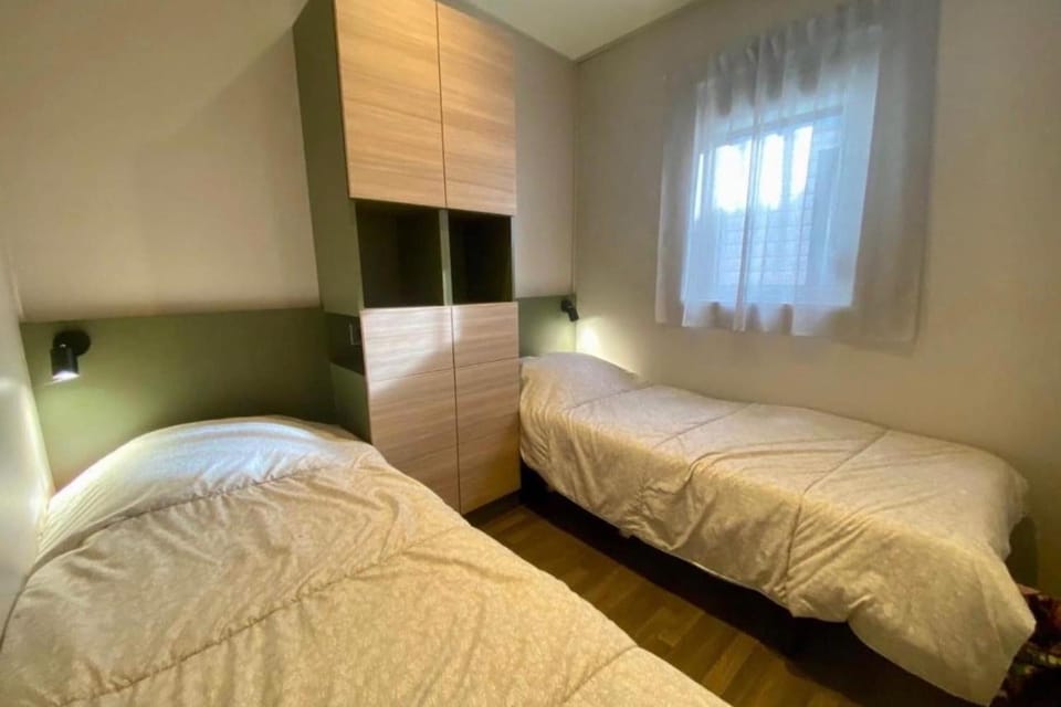 Chalet in a 5-star resort with swimming pools Apartment in Roquebrune-sur-Argens